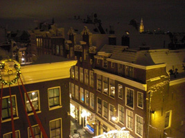 Uitzicht op de Amsterdam bij nacht