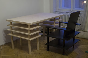 Zelf bureau en stoel maken